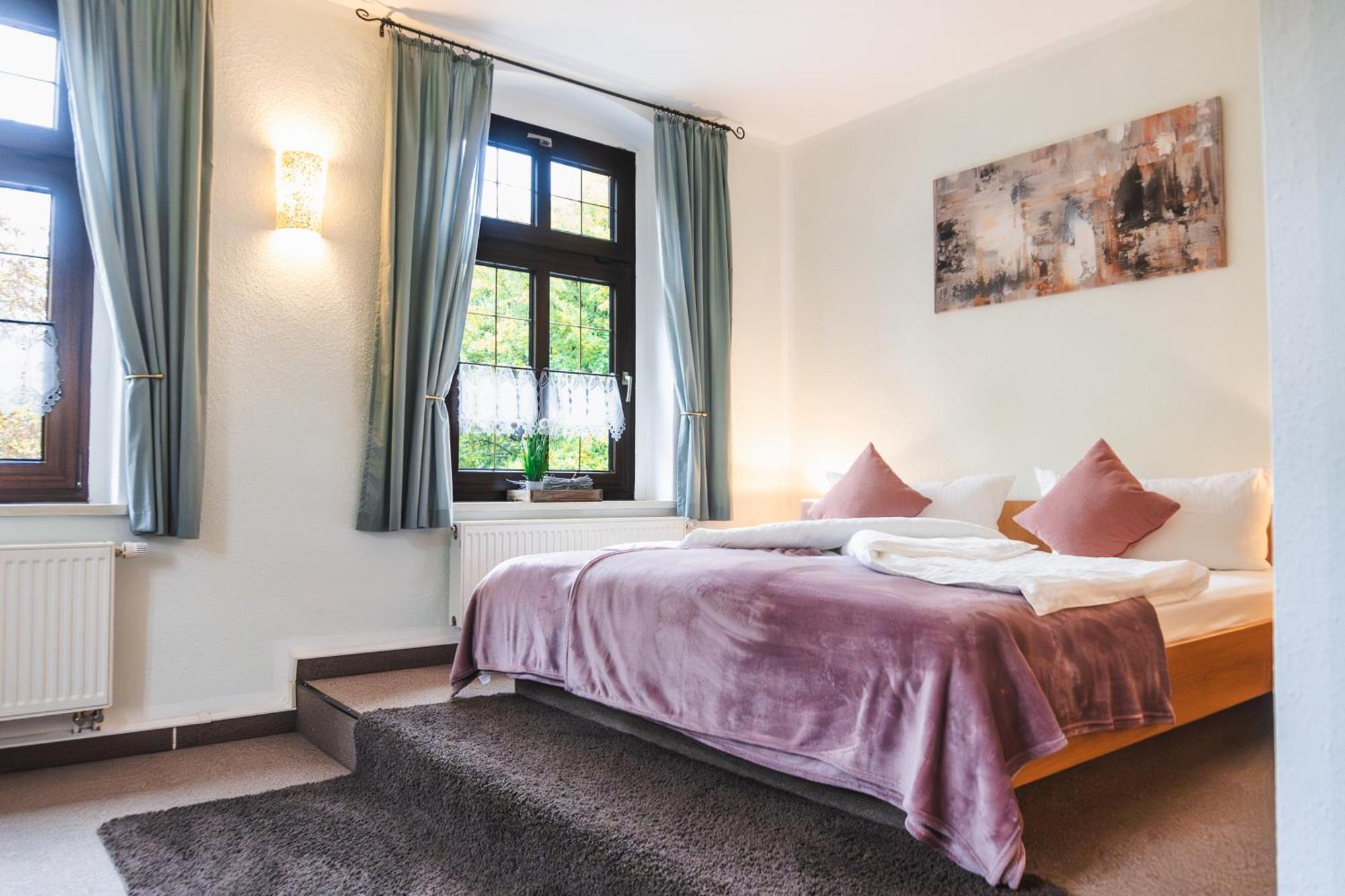 Gasthof Und Pension Hammerschaenke Wildenthal Bilik gambar