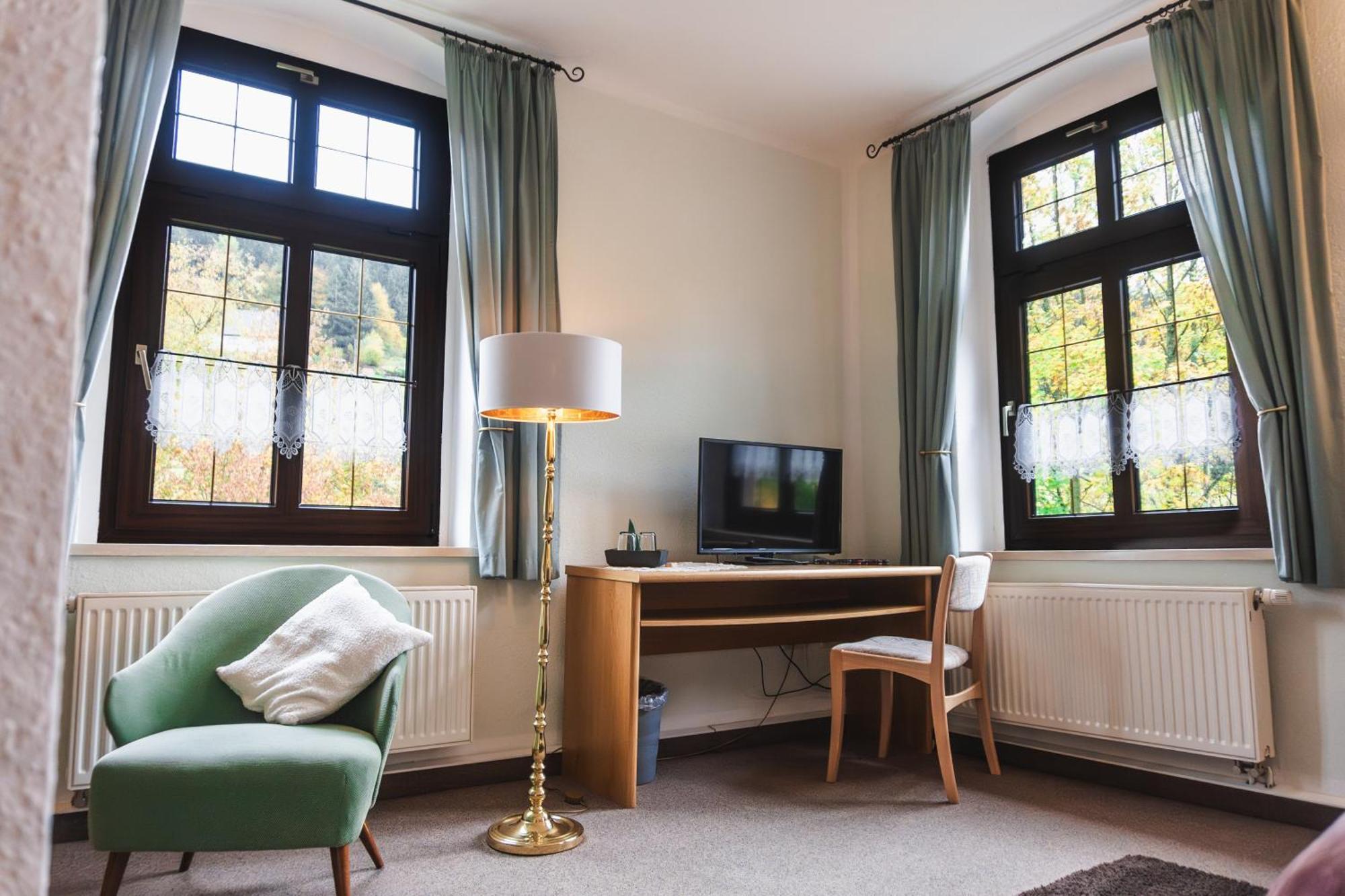 Gasthof Und Pension Hammerschaenke Wildenthal Bilik gambar